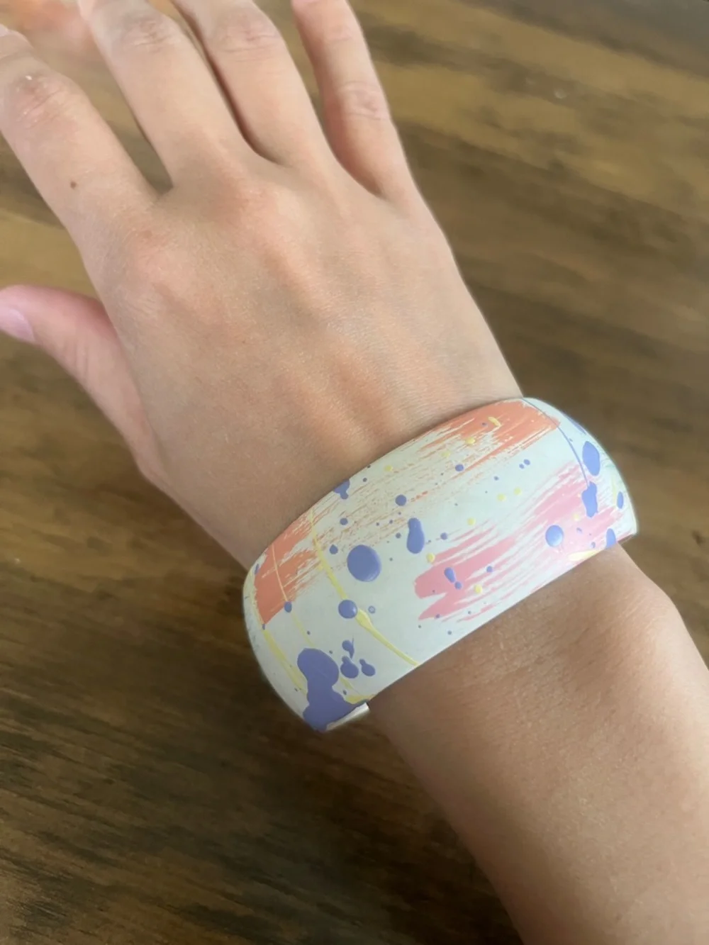 White Splash Pattern Smart Wristband Bracelet
